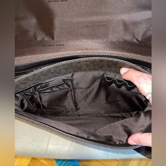 Auth:Jet Set Michael Kors Large Laptop Dossier Messenger Bag RFID (UNISEX) BNWOT - Picture 11 of 16